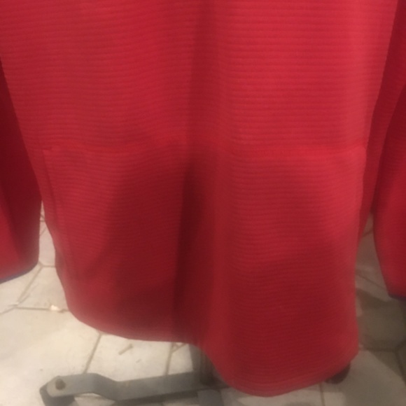 Southern Tide textured pullover with hood - Picture 3 of 4